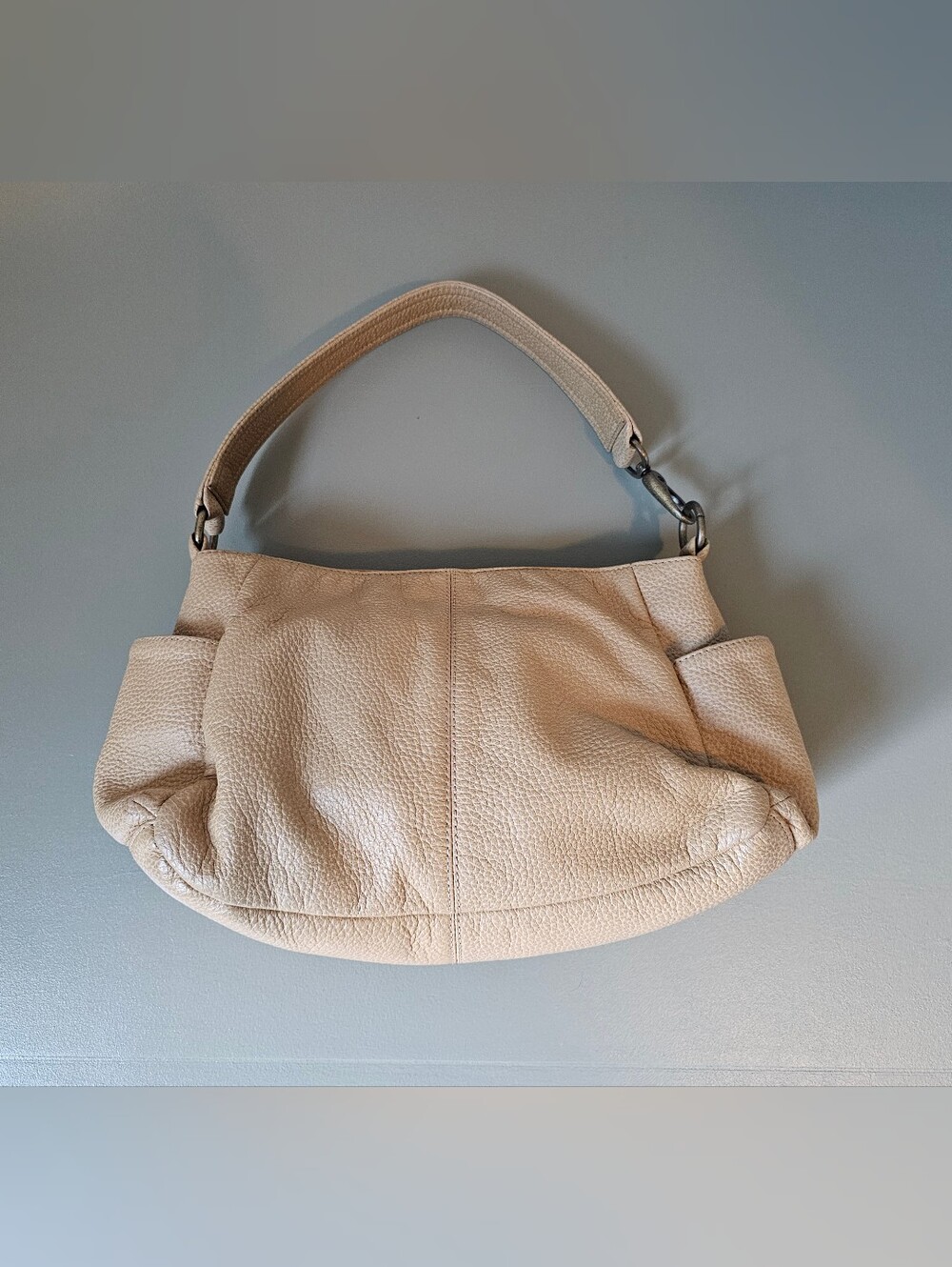 Hobo Brand Pebbled Shoulder Bag - Tan